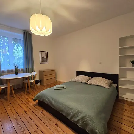 Sunny Nest Hostel *